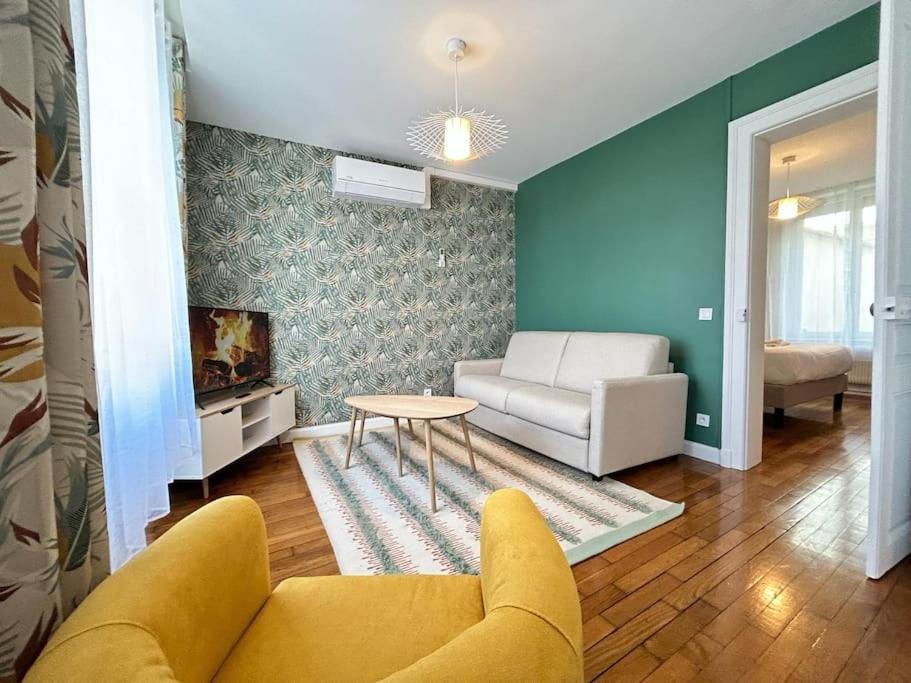 Forum Flower Spacieux T2 Au Coeur De La Ville Ρενς Εξωτερικό φωτογραφία